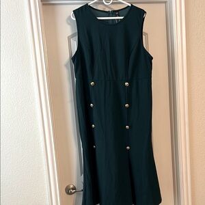 Plus Size Emery Rose Green Sheath Midi Dress with Crew Neck
